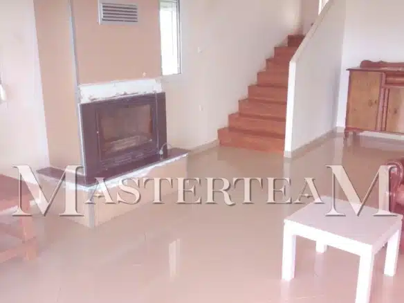 Πώληση κατοικίας 260 τ.μ., Λαμία, 220.000 € ΚΩΔ 16101KΗ