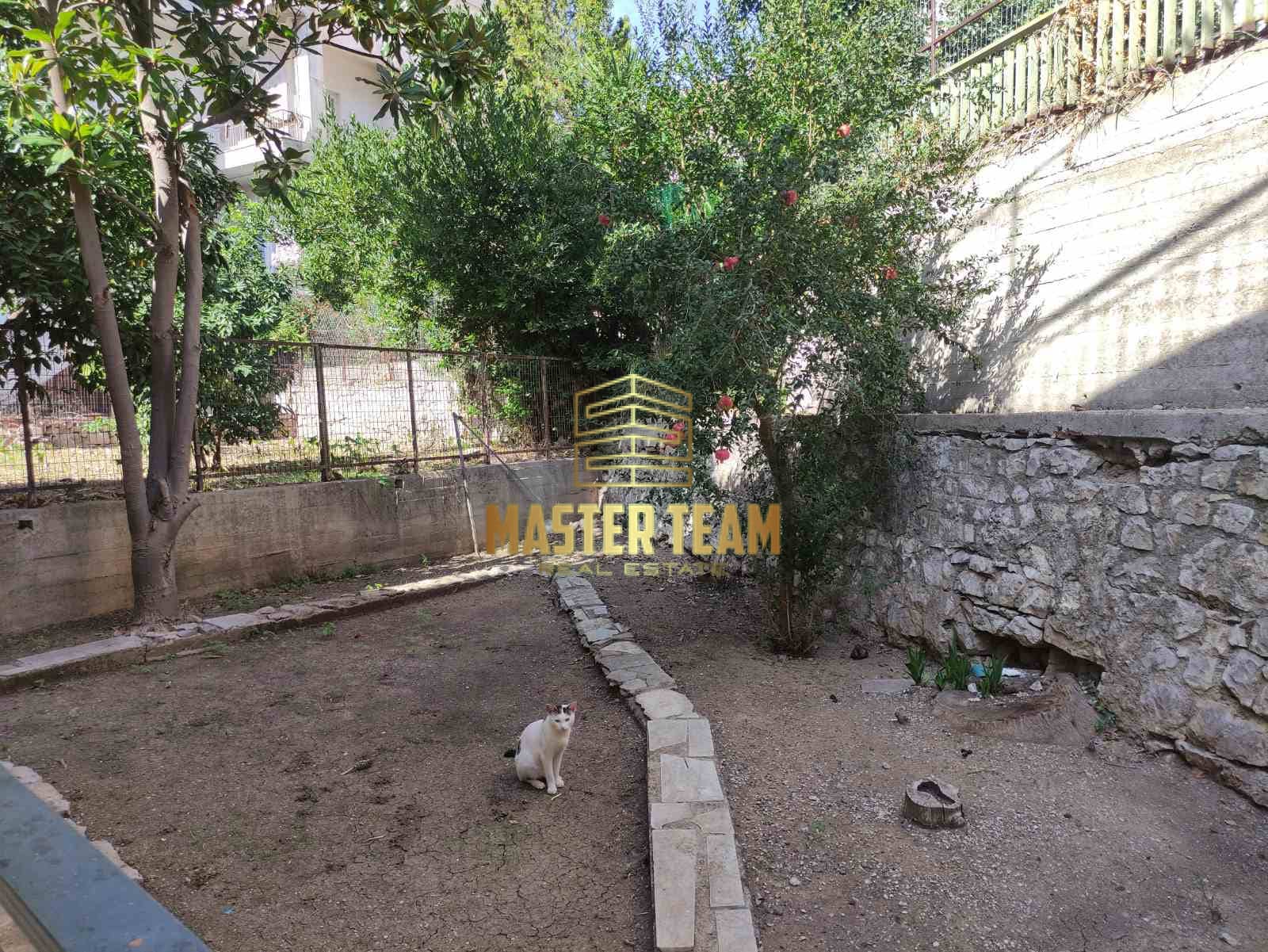 ΠΩΛΕΙΤΑΙ ΙΣΟΓΕΙΟ ΔΙΑΜΕΡΙΣΜΑ 104 τ.μ. – ΘΕΑΤΡΟ ΛΑΜΙΑΣ ΚΩΔ 15125ΡΖ