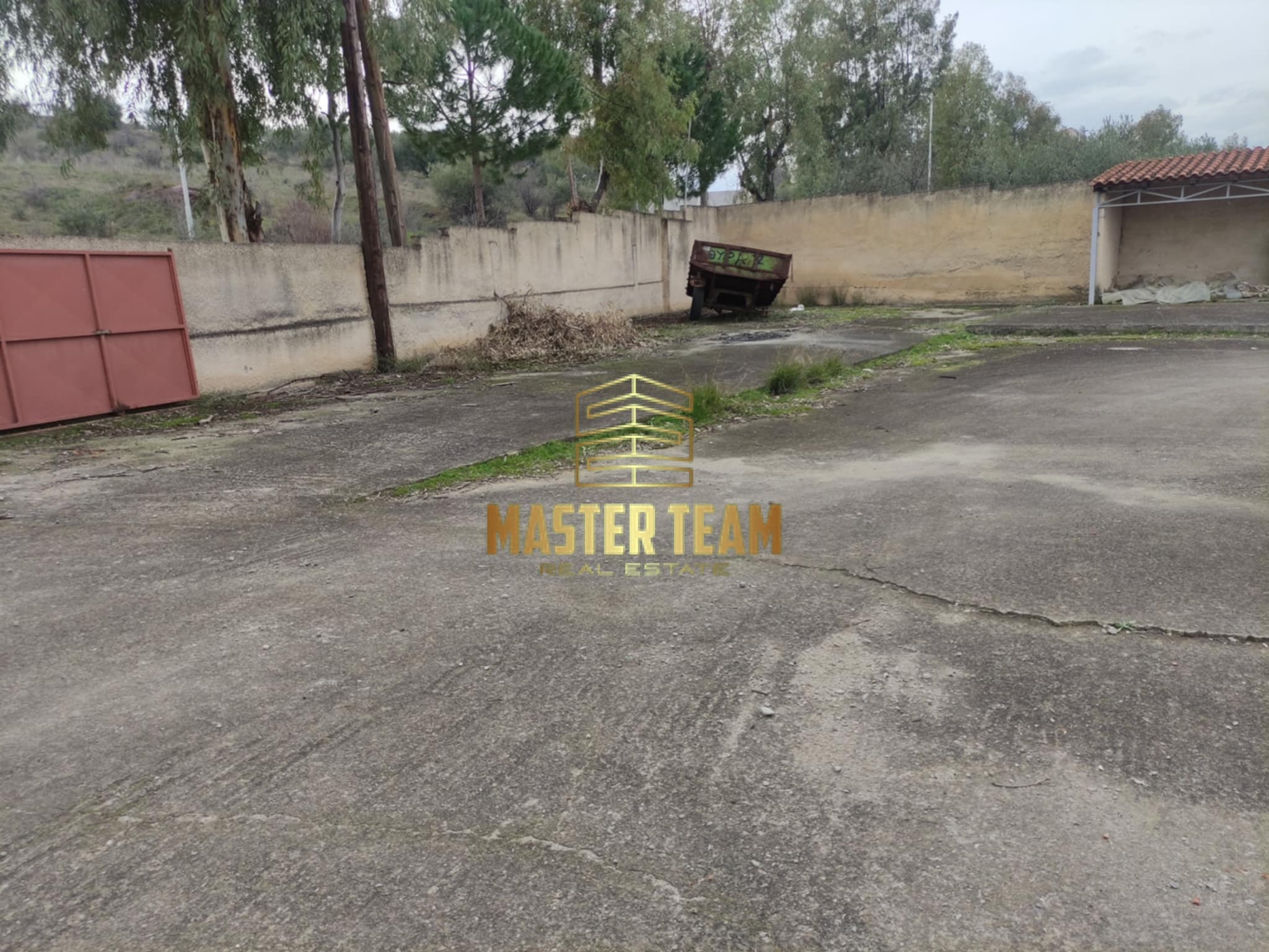 9c29bf31-8a50-4d16-a575-8281dd2887b7 Ενοικιάζεται αποθήκη 200 τ.μ 70105ΓΛ