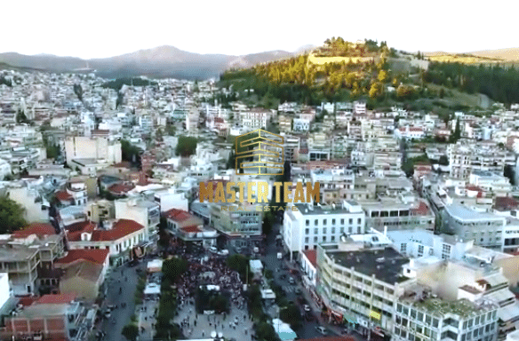 Λαμία – Κέντρο | Ενοικιάζεται Ισόγειο Κατάστημα 130 τ.μ. σε Κεντρικό Σημείο ΚΩΔ 20103ΓΛ