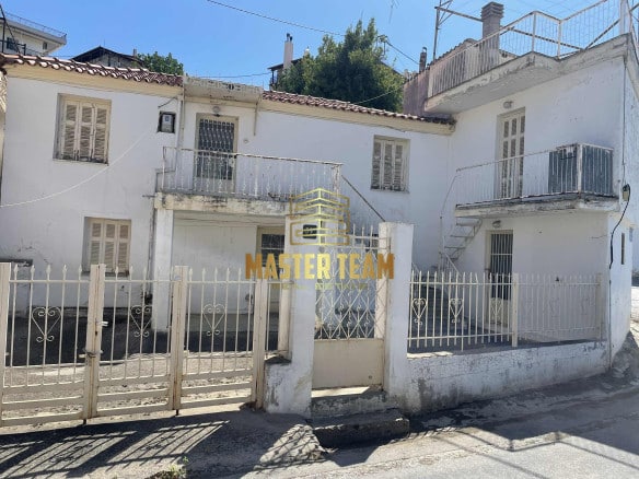 ΠΩΛΕΙΤΑΙ ΜΟΝΟΚΑΤΟΙΚΙΑ ΣΤΟΝ ΑΦΑΝΟ ΚΩΔ. 13131ΓΛ