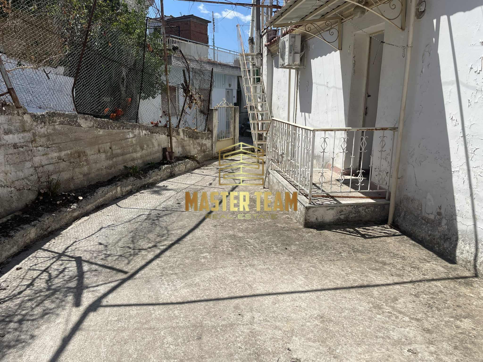03891d17-eae0-49c6-9ce8-704660a0a631 ΠΩΛΕΙΤΑΙ ΜΟΝΟΚΑΤΟΙΚΙΑ ΣΤΟΝ ΑΦΑΝΟ ΚΩΔ. 13131ΓΛ