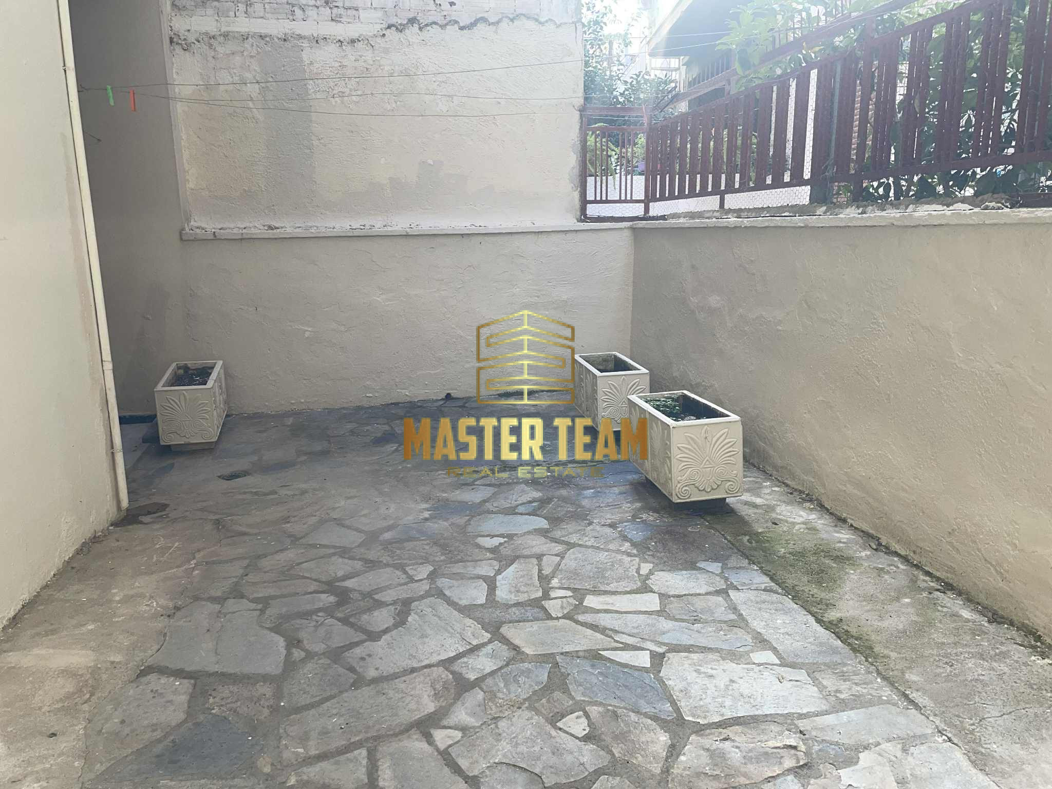 4e26e98c-630e-4f90-bb14-ba70ae11fbdd ΕΝΟΙΚΙΑΖΕΤΑΙ ΤΡΙΑΡΙ ΣΤΗΝ ΑΝΟΙΞΗ ΚΩΔ. 20255ΓΛ