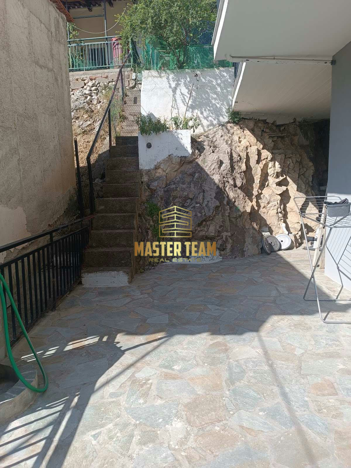 🏠 ΠΩΛΕΙΤΑΙ ΙΣΟΓΕΙΟ ΔΙΑΜΕΡΙΣΜΑ 100 Τ.Μ. – 3 ΥΠΝΟΔΩΜΑΤΙΑ ΚΩΔ 14125ΡΖ