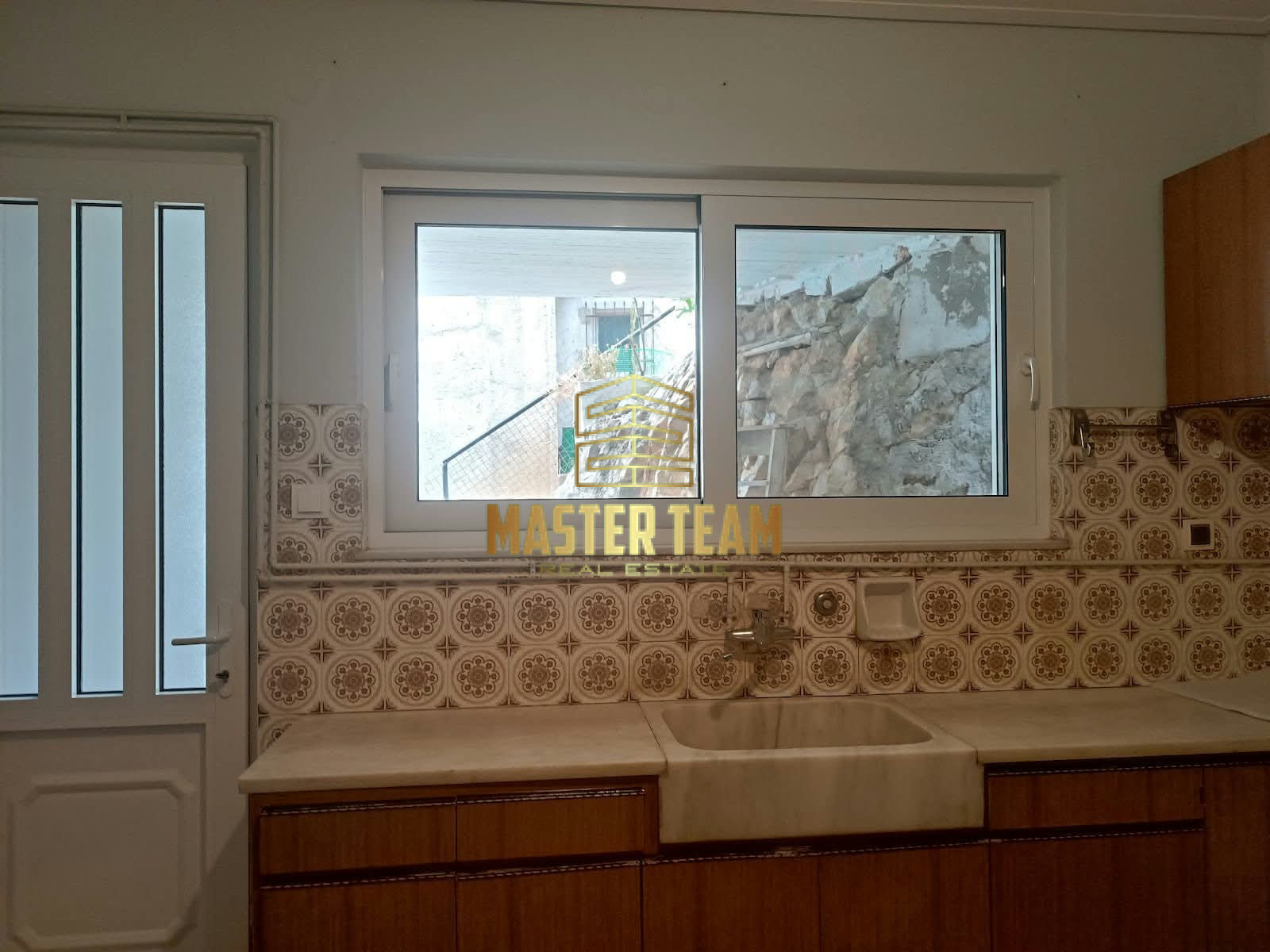 🏠 ΠΩΛΕΙΤΑΙ ΙΣΟΓΕΙΟ ΔΙΑΜΕΡΙΣΜΑ 100 Τ.Μ. – 3 ΥΠΝΟΔΩΜΑΤΙΑ ΚΩΔ 14125ΡΖ