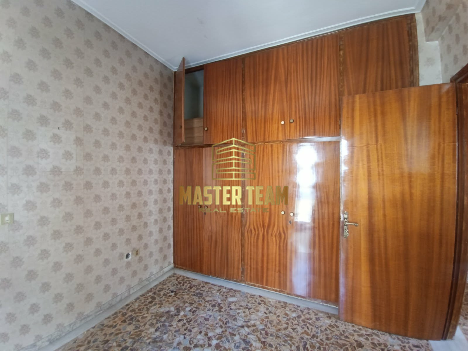 473e6766-aab5-4693-95b1-1c60d34059d2 🏠 ΕΝΟΙΚΙΑΖΕΤΑΙ ΕΥΡΥΧΩΡΟ ΟΡΟΦΟΔΙΑΜΕΡΙΣΜΑ 120 Τ.Μ. ΣΤΗ ΛΑΜΙΑ ΚΩΔ 20304ΡΖ