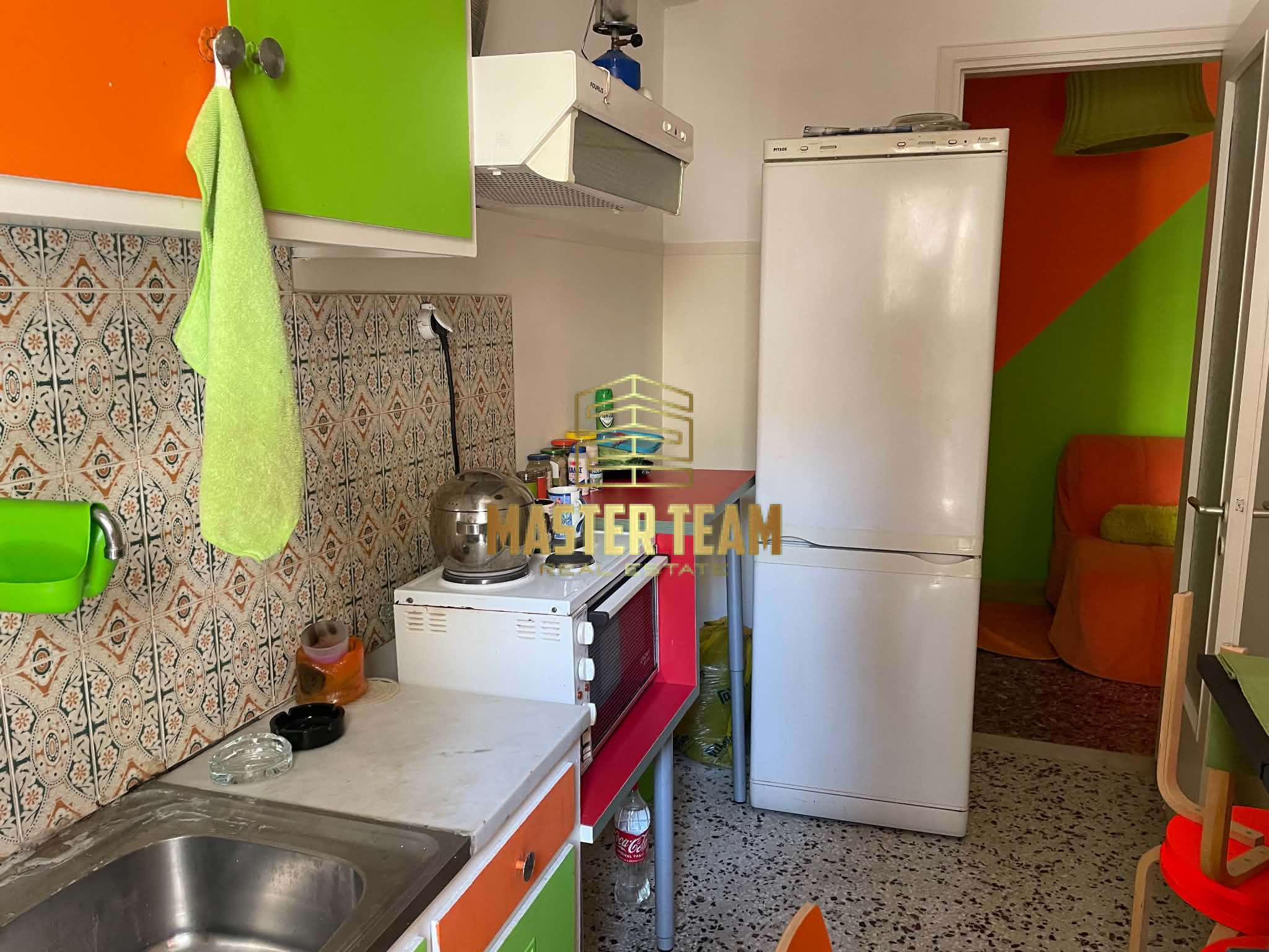 🏠 ΕΝΟΙΚΙΑΖΕΤΑΙ ΕΠΙΠΛΩΜΕΝΗ ΓΚΑΡΣΟΝΙΕΡΑ – 250€ ΚΩΔ20305ΓΛ