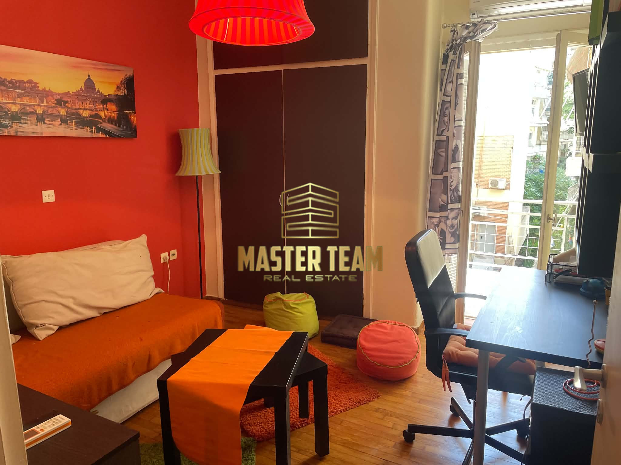 🏠 ΕΝΟΙΚΙΑΖΕΤΑΙ ΕΠΙΠΛΩΜΕΝΗ ΓΚΑΡΣΟΝΙΕΡΑ – 250€ ΚΩΔ20305ΓΛ