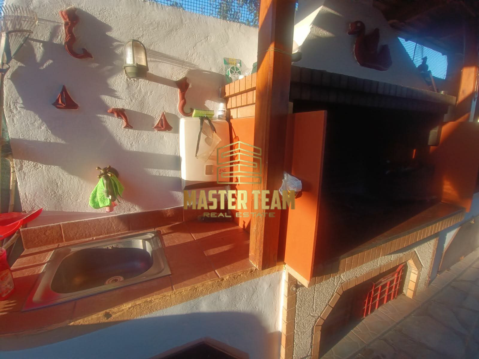 🏡 ΠΩΛΕΙΤΑΙ ΥΠΕΡΟΧΗ ΜΟΝΟΚΑΤΟΙΚΙΑ ΣΤΟΝ ΚΑΡΑΒΟΜΥΛΟ, ΜΟΛΙΣ 150 Μ. ΑΠΟ ΤΗ ΘΑΛΑΣΣΑ! ΚΩΔ 16157ΡΖ