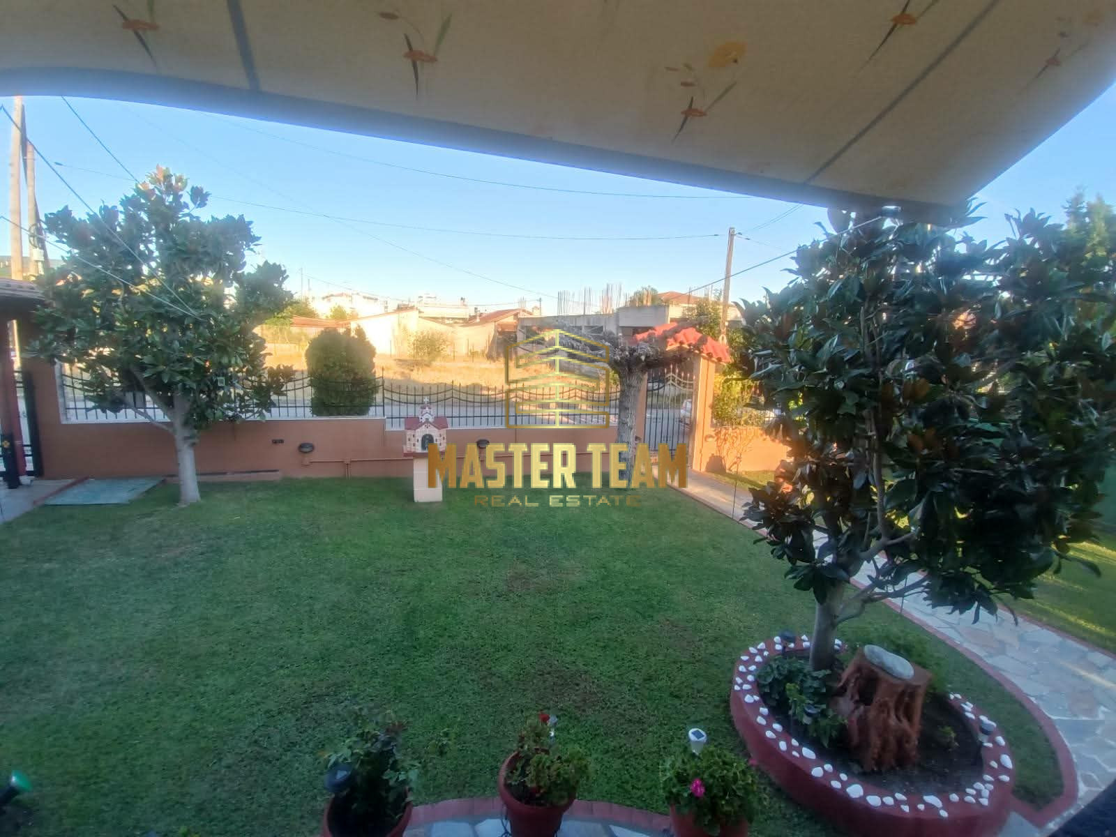 🏡 ΠΩΛΕΙΤΑΙ ΥΠΕΡΟΧΗ ΜΟΝΟΚΑΤΟΙΚΙΑ ΣΤΟΝ ΚΑΡΑΒΟΜΥΛΟ, ΜΟΛΙΣ 150 Μ. ΑΠΟ ΤΗ ΘΑΛΑΣΣΑ! ΚΩΔ 16157ΡΖ