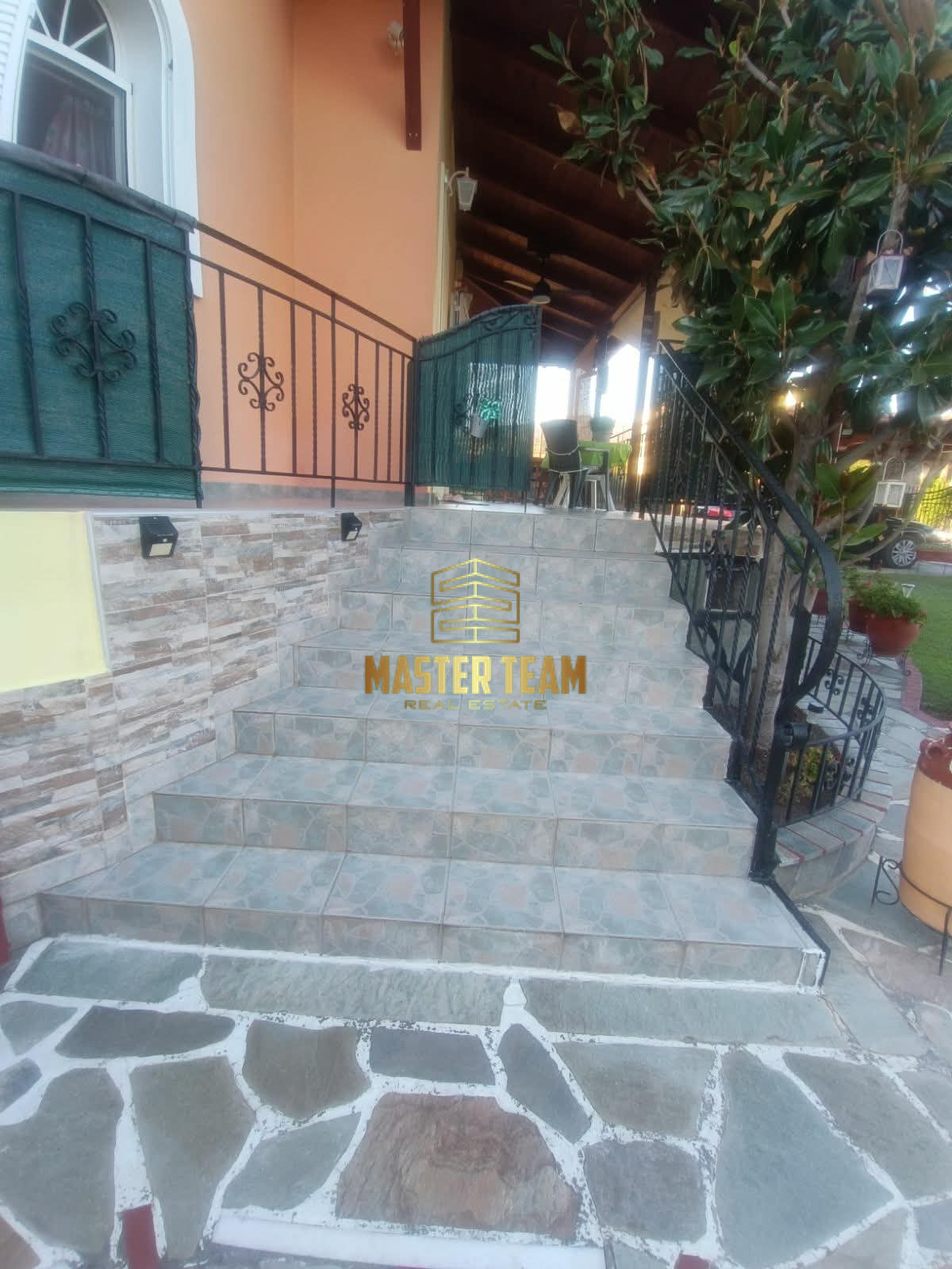 🏡 ΠΩΛΕΙΤΑΙ ΥΠΕΡΟΧΗ ΜΟΝΟΚΑΤΟΙΚΙΑ ΣΤΟΝ ΚΑΡΑΒΟΜΥΛΟ, ΜΟΛΙΣ 150 Μ. ΑΠΟ ΤΗ ΘΑΛΑΣΣΑ! ΚΩΔ 16157ΡΖ
