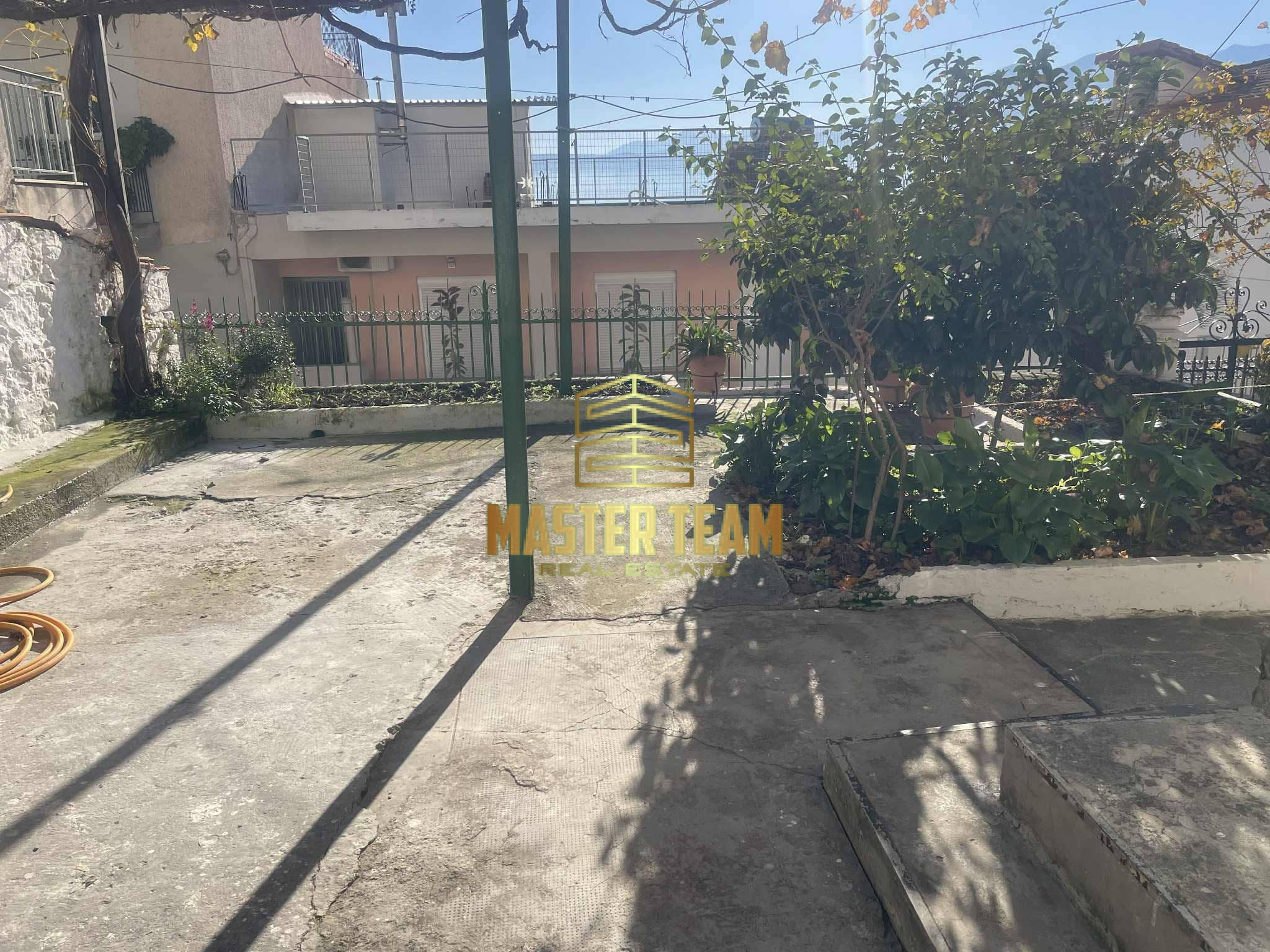 ΠΩΛΕΙΤΑΙ ΕΞΑΙΡΕΤΙΚΗ ΠΕΤΡΙΝΗ ΑΝΑΚΑΙΝΙΣΜΕΝΗ ΚΑΤΟΙΚΙΑ ΣΤΟ ΚΕΝΤΡΟ ΚΩΔ 14145ΓΛ