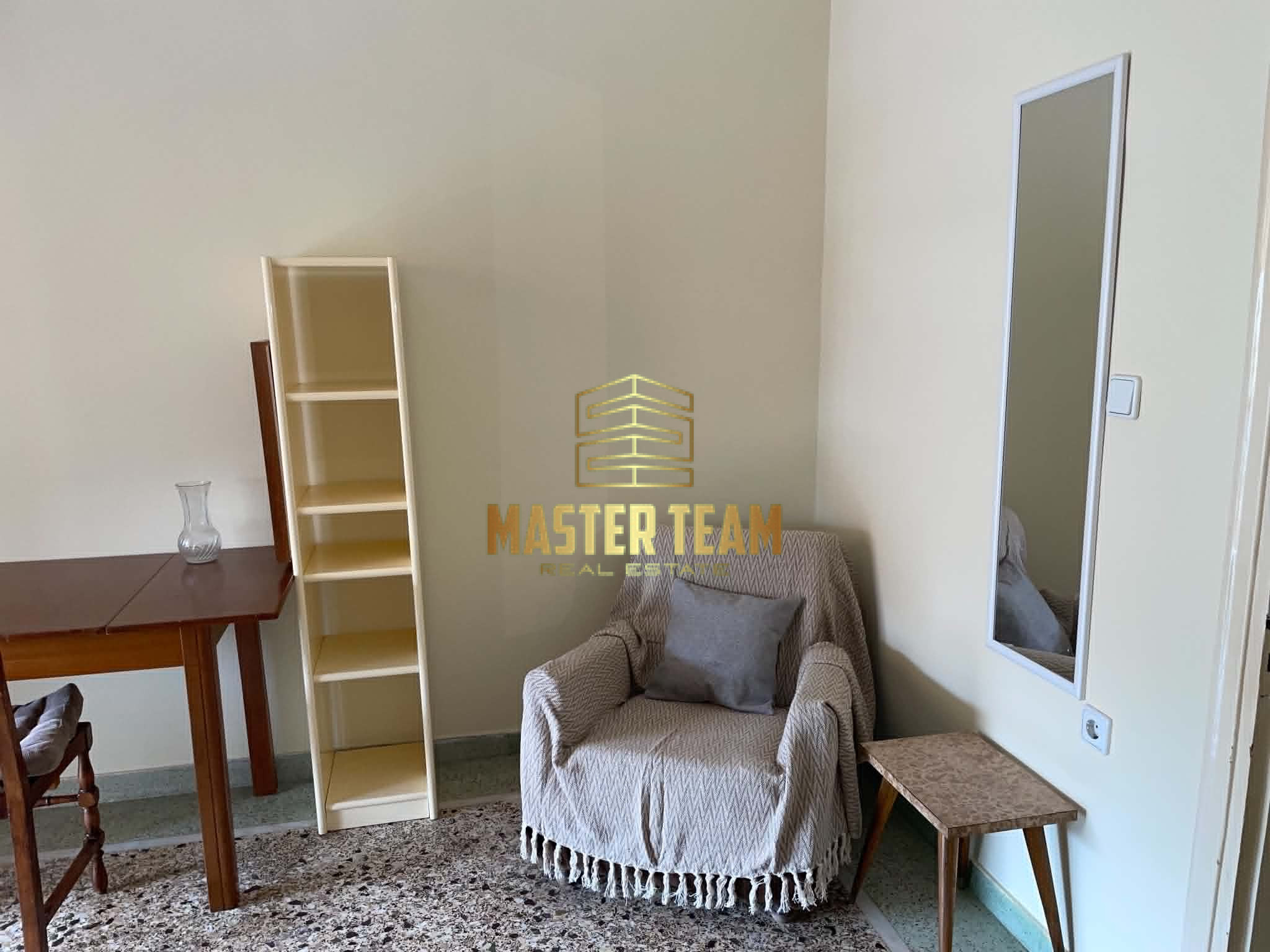 Α2 🏠 ΕΝΟΙΚΙΑΖΕΤΑΙ ΦΩΤΕΙΝΟ ΕΠΙΠΛΩΜΕΝΟ ΣΤΟΥΝΤΙΟ 28 Τ.Μ. ΚΩΔ 10150ΓΛ