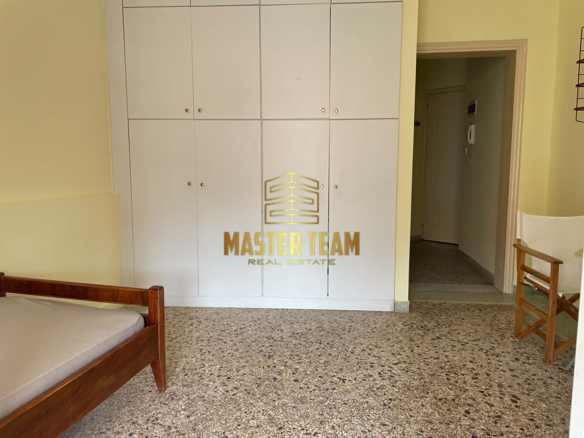 🏠 ΕΝΟΙΚΙΑΖΕΤΑΙ ΦΩΤΕΙΝΟ ΕΠΙΠΛΩΜΕΝΟ ΣΤΟΥΝΤΙΟ 28 Τ.Μ. ΚΩΔ 10151ΓΛ