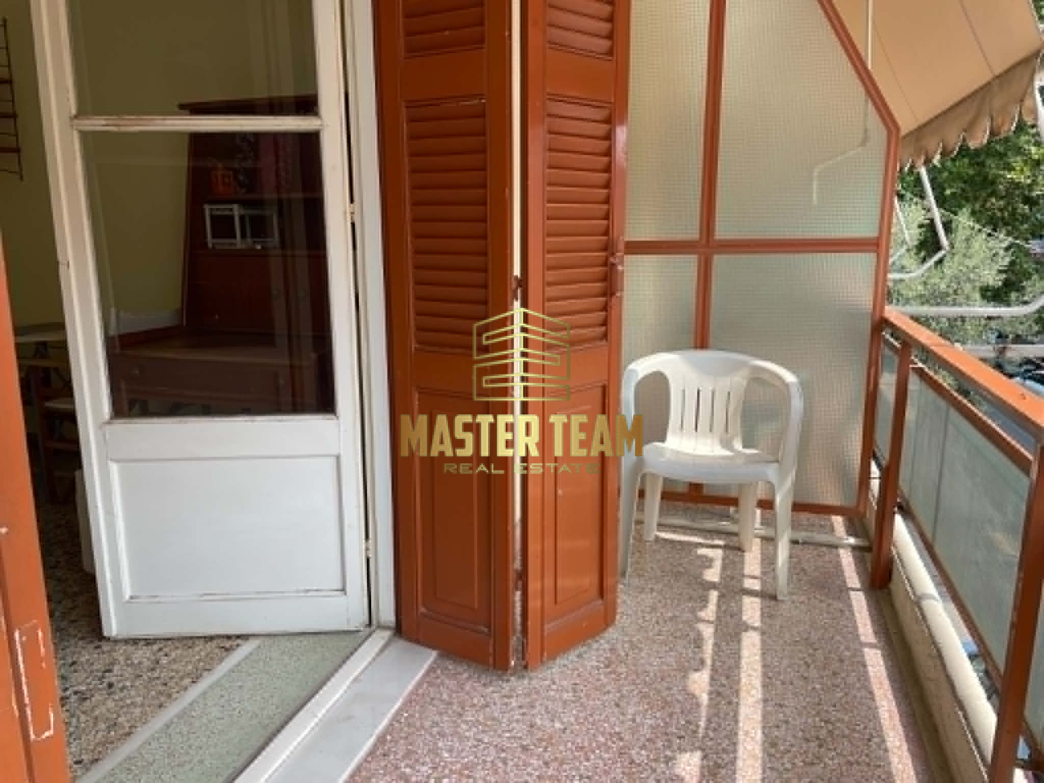 🏠 ΕΝΟΙΚΙΑΖΕΤΑΙ ΦΩΤΕΙΝΟ ΕΠΙΠΛΩΜΕΝΟ ΣΤΟΥΝΤΙΟ 28 Τ.Μ. ΚΩΔ 10151ΓΛ