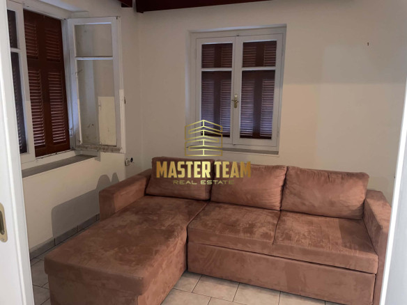 🏡 ΕΝΟΙΚΙΑΖΕΤΑΙ ΙΣΟΓΕΙΟ ΠΕΤΡΙΝΟ ΔΙΑΜΕΡΙΣΜΑ – 350€/ΜΗΝΑ ΚΩΔ 20314ΓΛ