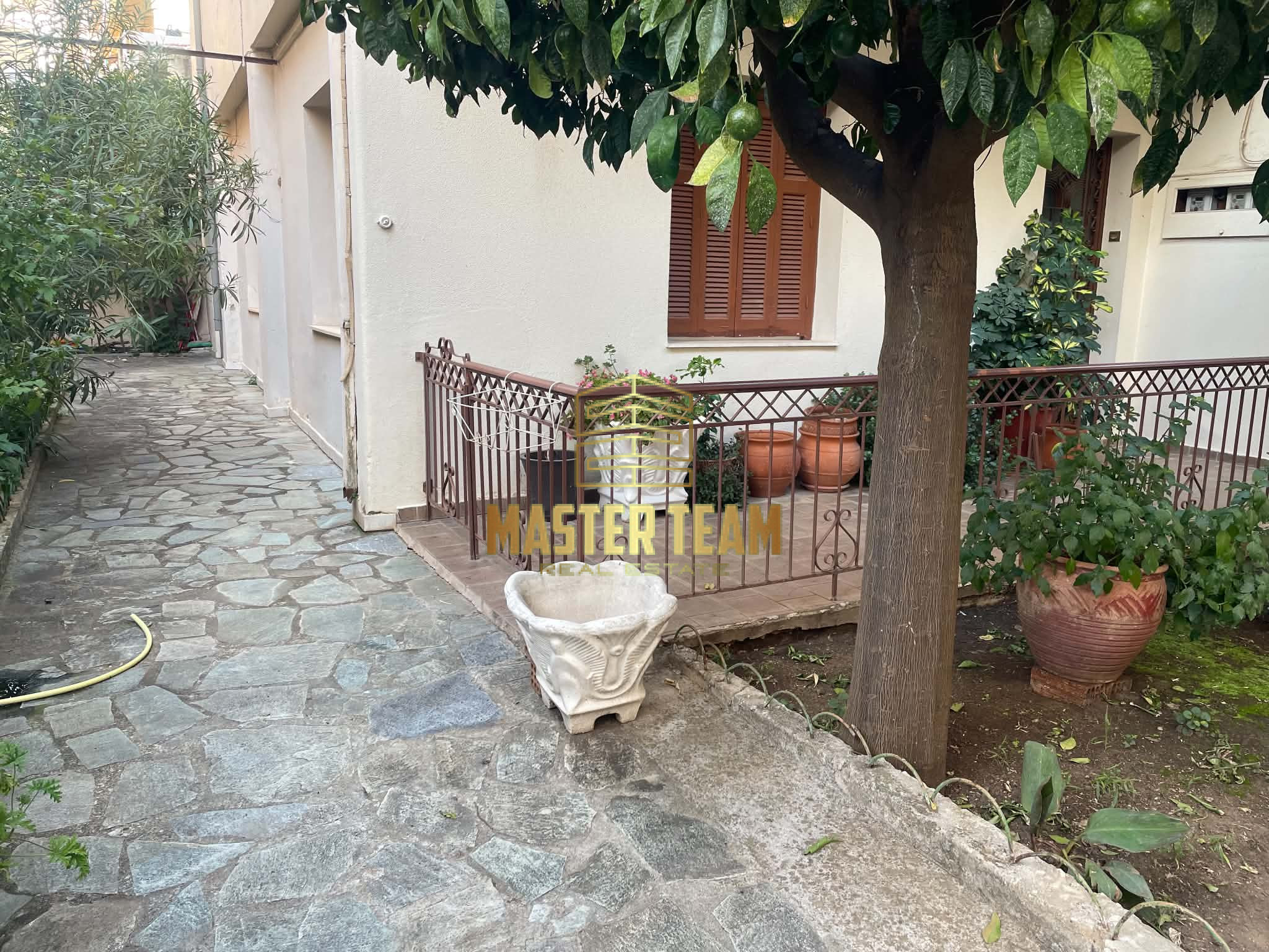 🏡 ΕΝΟΙΚΙΑΖΕΤΑΙ ΙΣΟΓΕΙΟ ΠΕΤΡΙΝΟ ΔΙΑΜΕΡΙΣΜΑ – 350€/ΜΗΝΑ ΚΩΔ 20314ΓΛ