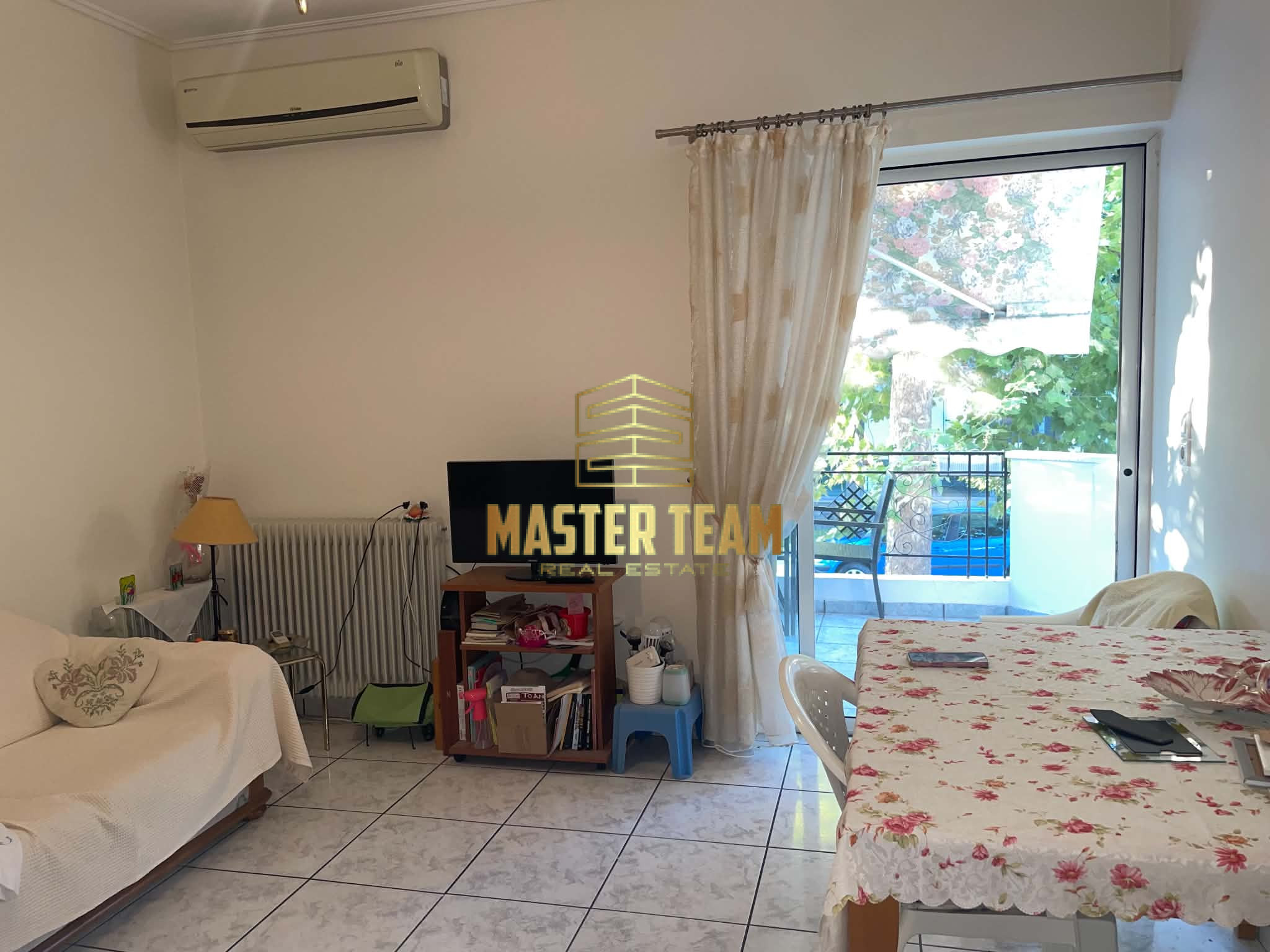 🏡 ΠΩΛΕΙΤΑΙ 50% ΔΙΑΜΕΡΙΣΜΑΤΟΣ ΣΤΑ ΚΑΜΕΝΑ ΒΟΥΡΛΑ – ΚΩΔ 13139ΓΛ